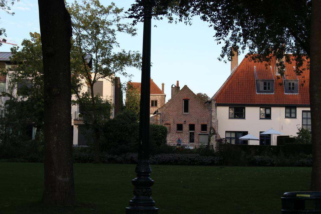 B&B Koetshuis Bruges Exterior photo